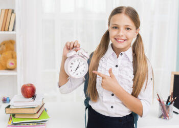 diáklány iskolakezdéskor