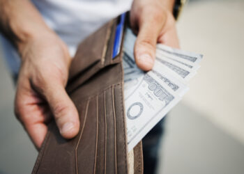 Bankkártya vagy készpénz