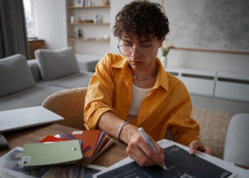 Melyiket válasszuk: diákhitel vagy banki kölcsön?