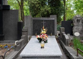 Egészségpénztárból temetés? Nagy segítség lehet!