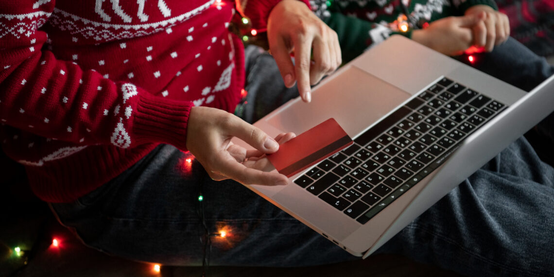 A csalók karácsonykor is aktívak: trükkök és megelőzési tippek
