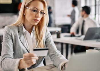 Emelkedik a vállalkozói bankszámlák díja